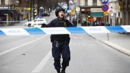 Полиция показала фото мужчины, который совершил теракт в Стокгольме