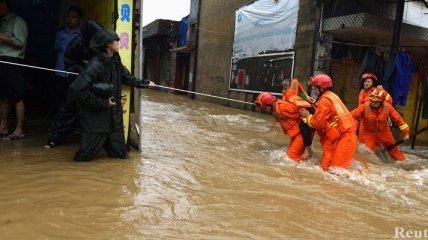 Наводнения в Китае забрало уже 37 жизней 