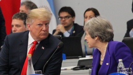 Трампу не нравится смотреть, как Brexit "разрывает на части" Британию