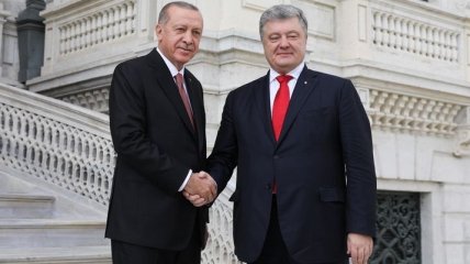 Порошенко отмечает взаимовыгодное сотрудничество с Турцией