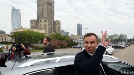 Избранный президент Польши сдал депутатский мандат