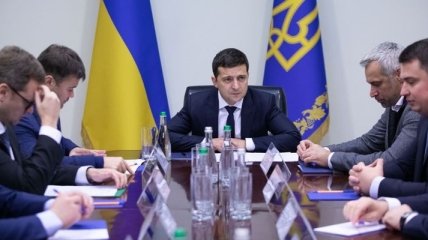 Газовые переговоры, дискредитация "Азова" и другие главные новости Украины и мира 28 октября
