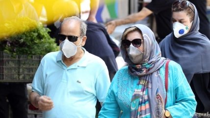 Карантин вернулся: в Иране будут отказывать в обслуживании людям без масок 