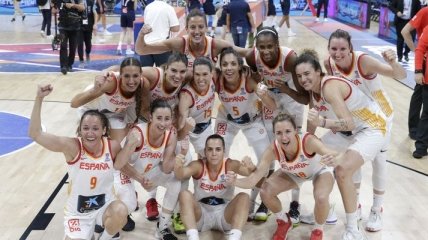 Сборная Испании завоевала золото женского Евробаскета