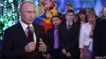 Почему было 2 новогодних обращения президента Путина? 