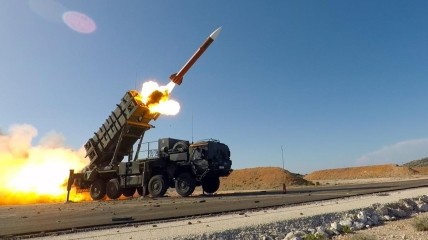 Зенітно-ракетні комплекси Patriot направлені на захист від балістичних ракет