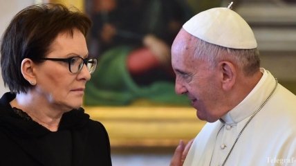 Премьер Польши и Папа Римский обсудили ситуацию в Украине