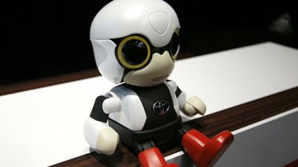 В Японии создали робота-ребенка для одиноких людей