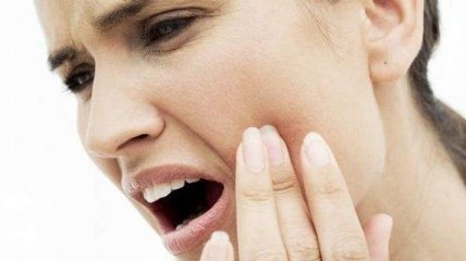 Медики рассказали, какие продукты могут "уничтожить" ваши зубы  