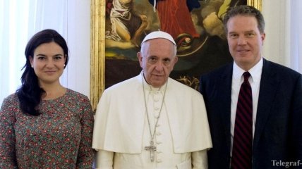 Пресс-секретарь Ватикана и его заместительница ушли в отставку не объяснив причину