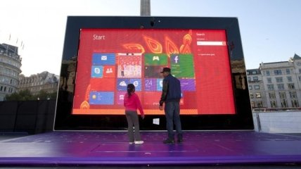 Огромный планшет от Microsoft