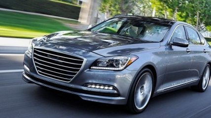 Hyundai представила обновленную версию Genesis 2016