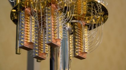50-кубітний квантовий комп’ютер IBM
