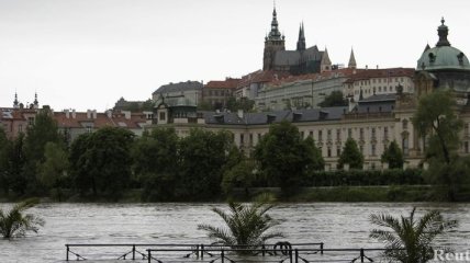 Пик наводнения в Праге миновал  