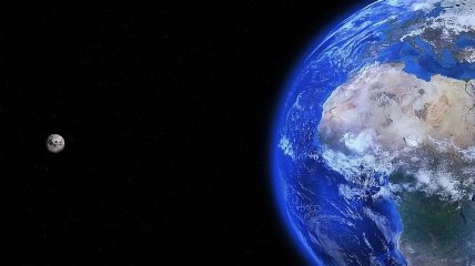 Земля в зеркале Луны: астрономы изучили состав атмосферы нашей планеты