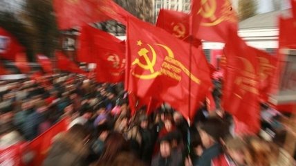 ВР приняла закон, который дает основания для роспуска фракции КПУ