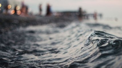 Сегодня на Азовском море ожидается шторм с 2-метровыми волнами