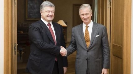 Порошенко пригласил короля Бельгии в Украину
