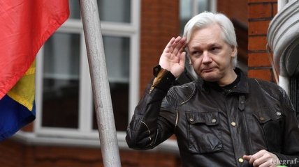 Ассанж покинул должность главреда WikiLeaks