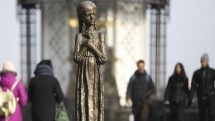 Великобритания не признает геноцидом Голодомор в Украине