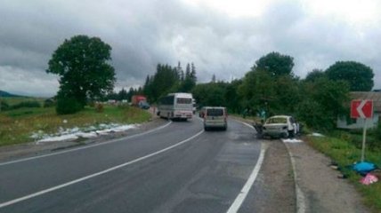 На трассе Киев-Чоп произошло два ДТП: четверо погибших
