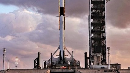 Погодні умови: SpaceX перенесла на добу запуск на орбіту 60 міні-супутників