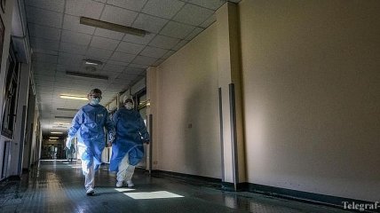 Аваков: В больницах Италии с диагнозом Covid-19 находятся около сотни украинцев