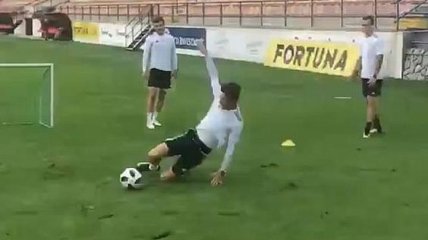 Словацкий футбольный клуб удивил интенсивностью тренировок (Видео)