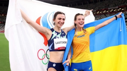 Марія Ласіцкене і Ярослава Магучіх на Олімпіаді в Токіо