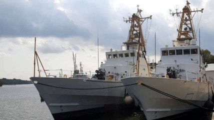 Стало известно, когда ВМС Украины освоят подаренные катера Island