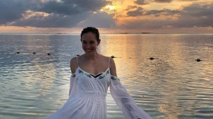 Звезды отдыхают: украинская телеведущая Катя Осадчая опубликовала новое фото с Маврикии