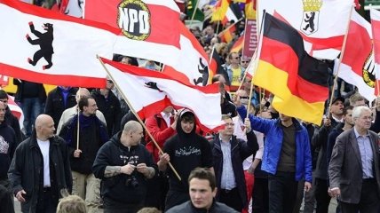 Число выступлений неонацистов в Германии существенно сократилось 