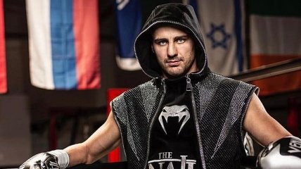Гвоздик оставит отпечатки своих ладоней для проекта Klitschko Expo Стена чемпионов