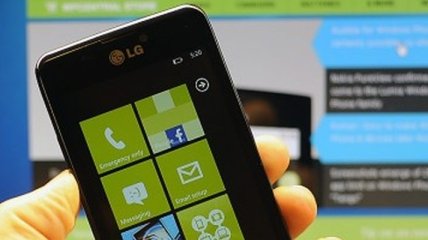 LG готовит новый бюджетный телефон на Windows Phone