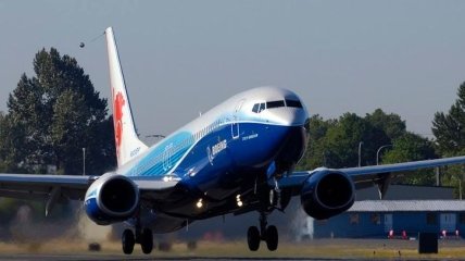 Аварийная посадка самолета в аэропорту Ивано-Франковска: названа причина