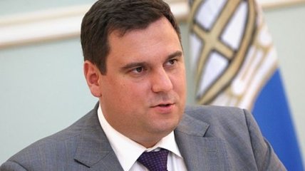Крамаренко: С КГГА увольняют чиновников 
