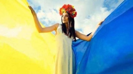 Когда День Конституции Украины 2017: история праздника, выходные