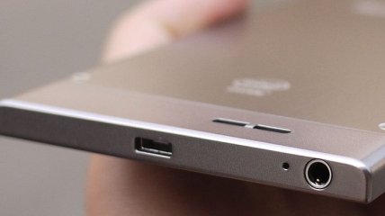 Весной Lenovo презентует металлический смартфон