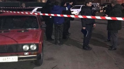 В Борисполе в чиновницу стреляли из арбалета
