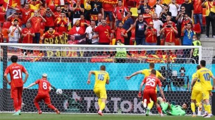 Бущан отбил пенальти, но не добивание: видео гола Алиоски в матче Украина - Северная Македония на Евро-2020