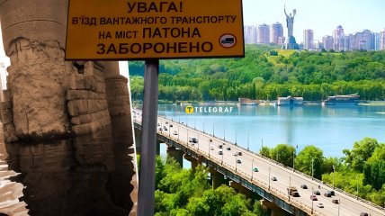 Разрушение важного переезда усиливается