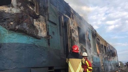 На Закарпатье возник пожар в пригородном поезде