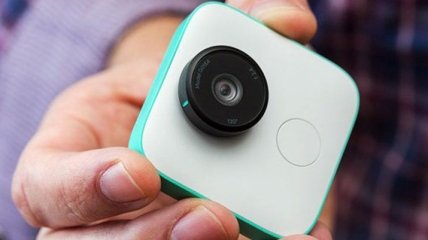 Google начала продавать камеру Clips