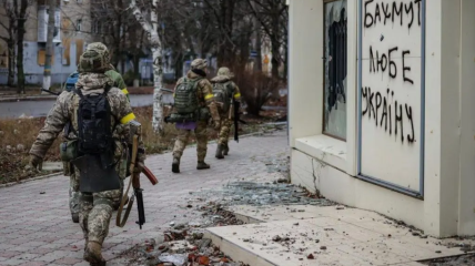 Украина уверенно удерживает город несмотря на мощный натиск оккупантов
