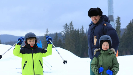 Александр Усик с сыновьями Кириллом и Михаилом