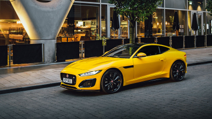 Спортивний автомобіль