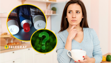 Жінка з чашкою