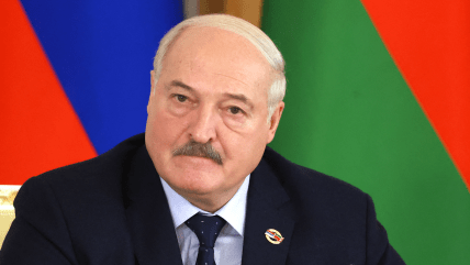 Олександр Лукашенко отримав дорогий подарунок від президента США