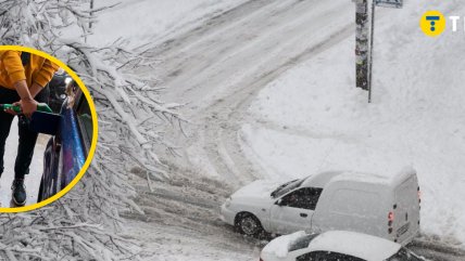 Автомобили зимой на улице