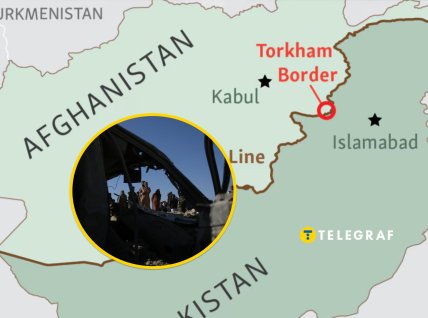 Карта границы, поврежденный автомобиль после авиаудара в Афганистане